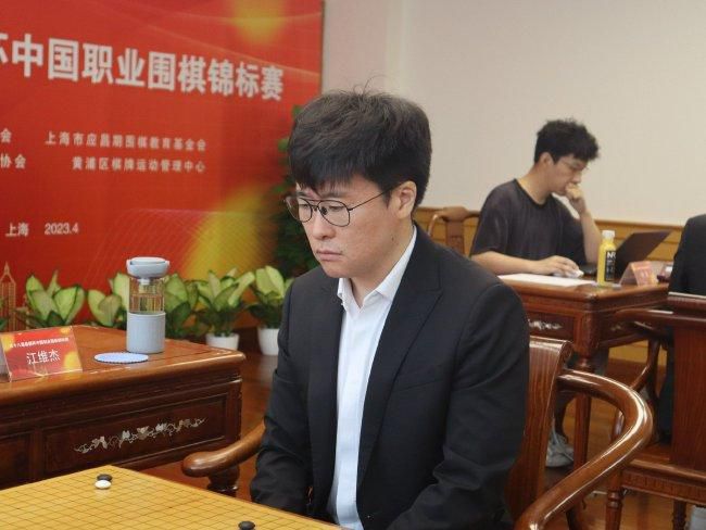 国产成人精品免费视频大